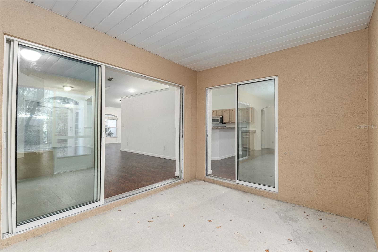 LA CASTA ESTATES - Residential