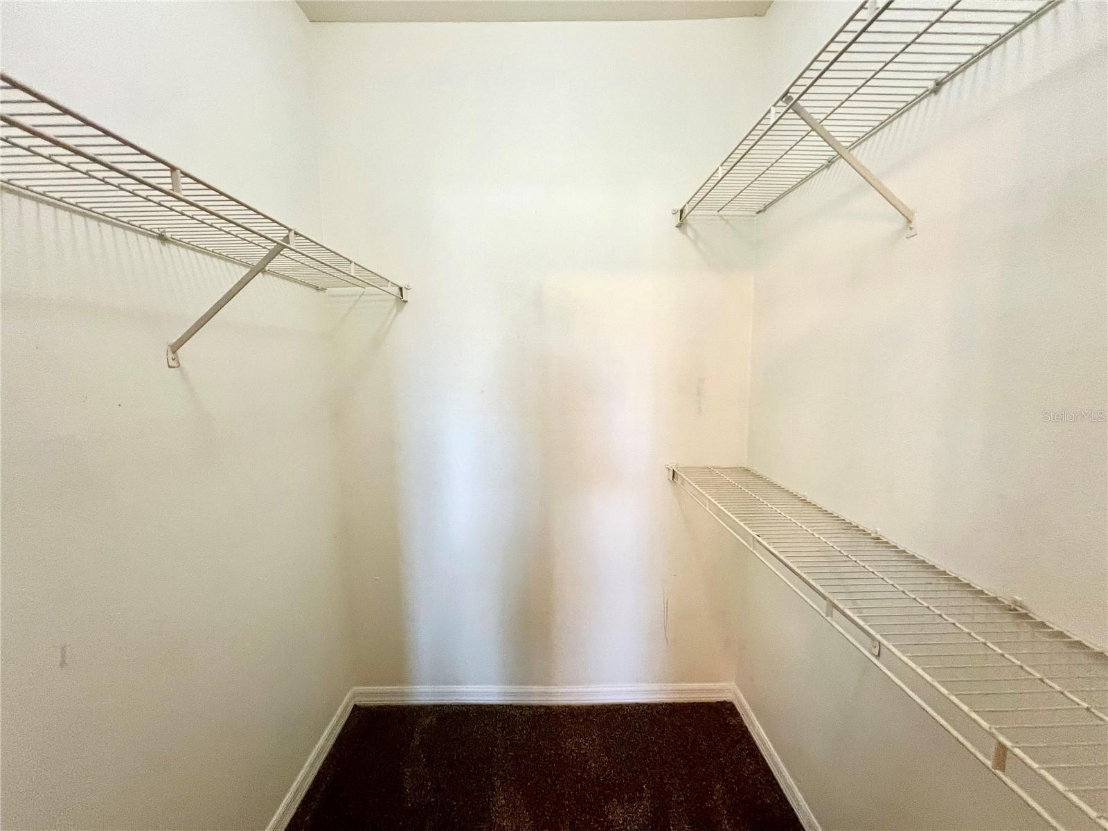 BEACHWAY CONDOS - Residential Lease