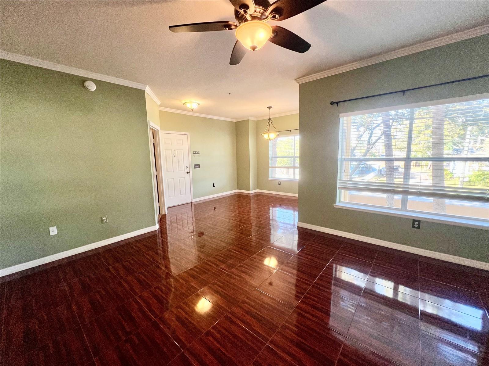 BEACHWAY CONDOS - Residential Lease