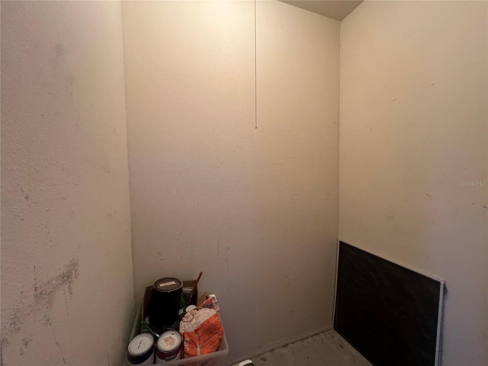 BEACHWAY CONDOS - Residential Lease