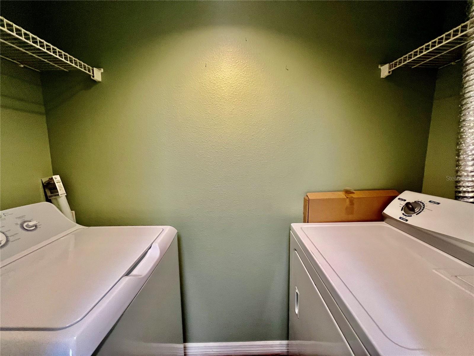 BEACHWAY CONDOS - Residential Lease