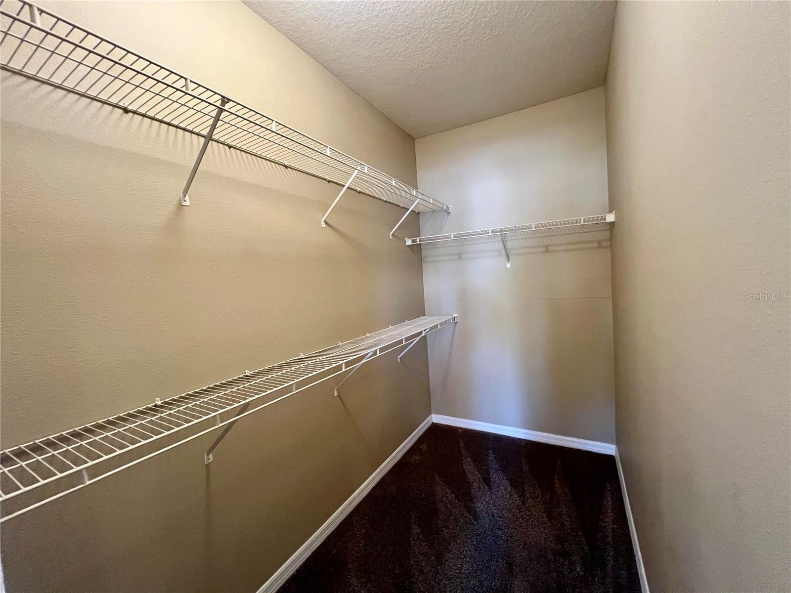 BEACHWAY CONDOS - Residential Lease