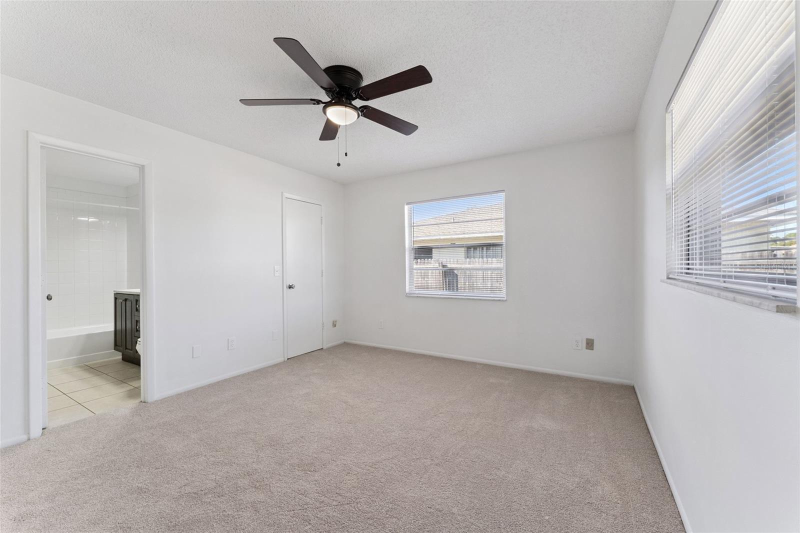 QUAIL HOLLOW AT RIO PINAR - Residential Lease