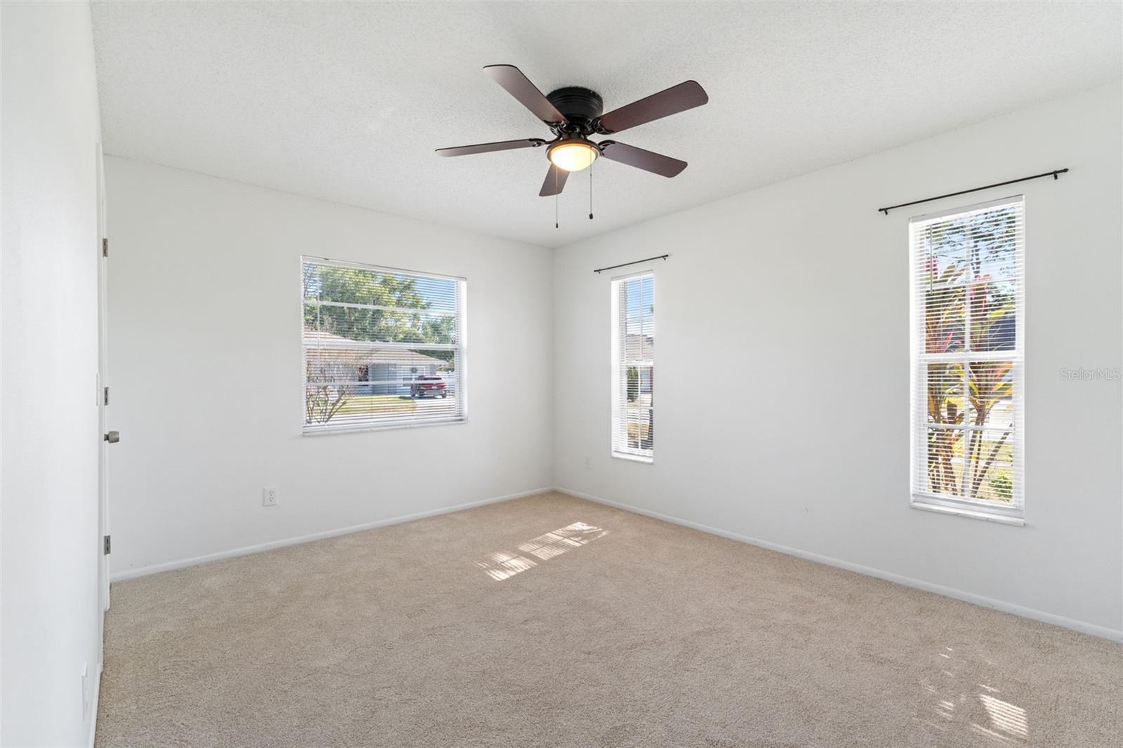 QUAIL HOLLOW AT RIO PINAR - Residential Lease