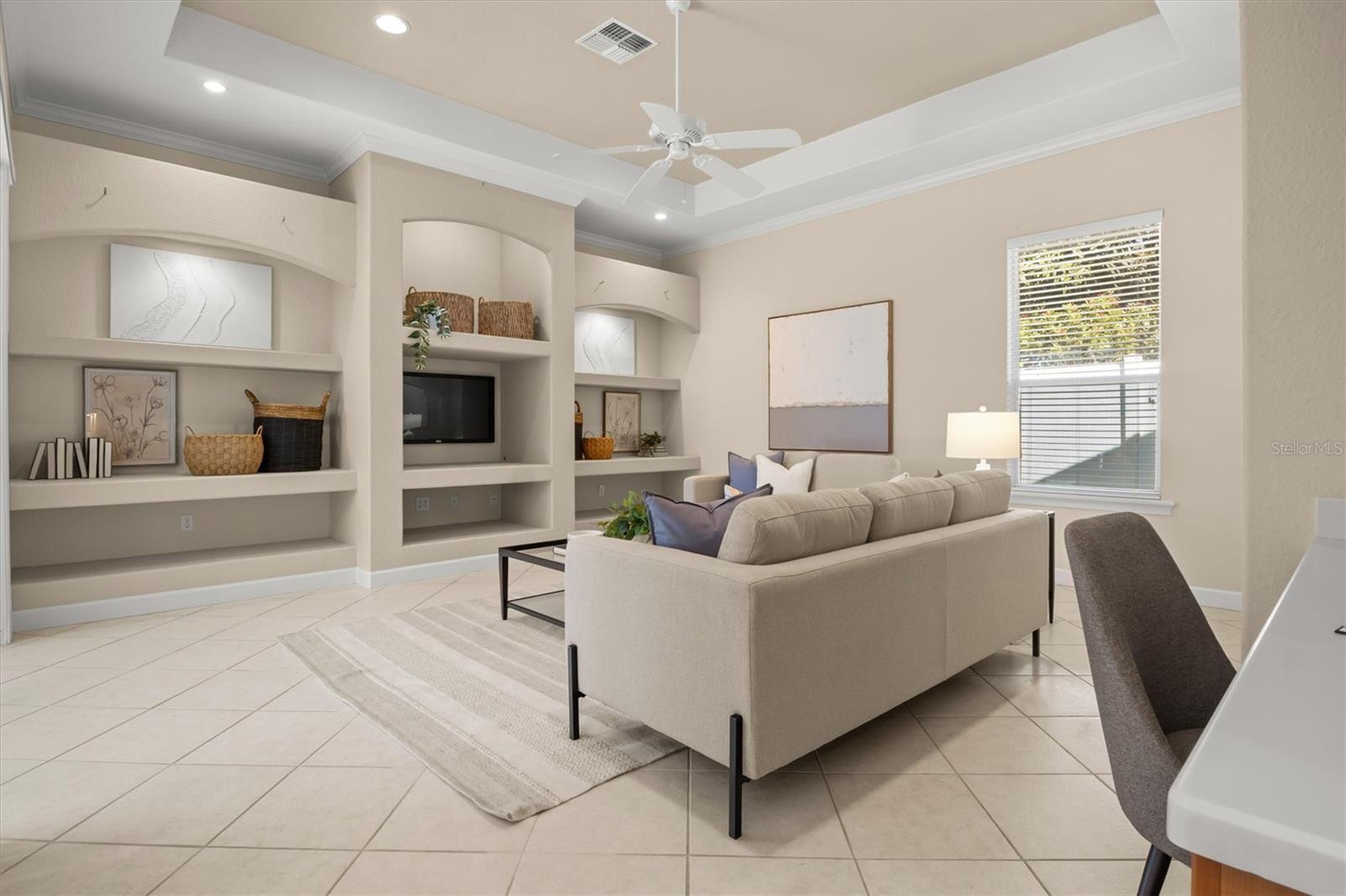 WOODPOINTE PH 01 - Residential