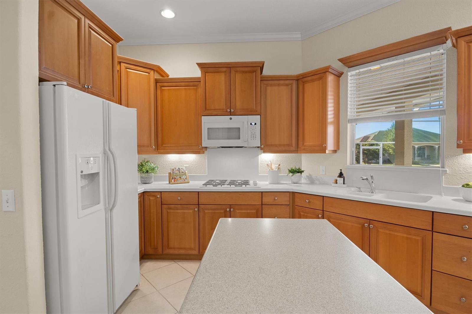 WOODPOINTE PH 01 - Residential