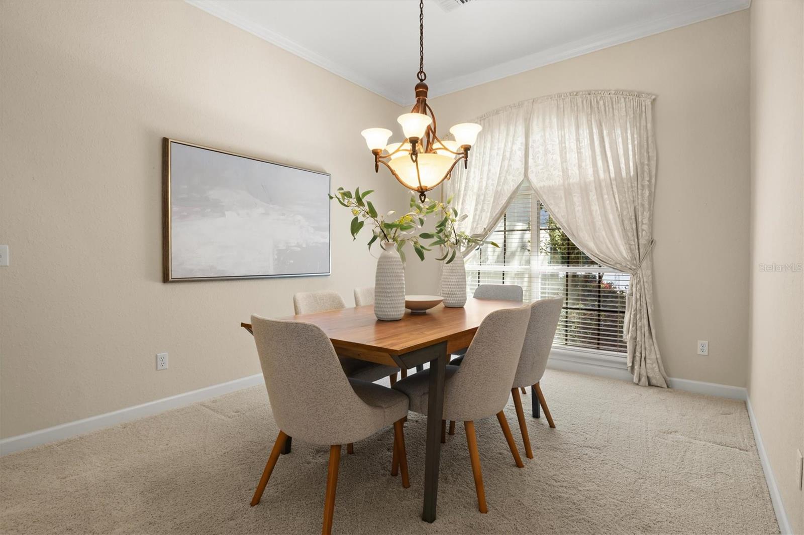 WOODPOINTE PH 01 - Residential