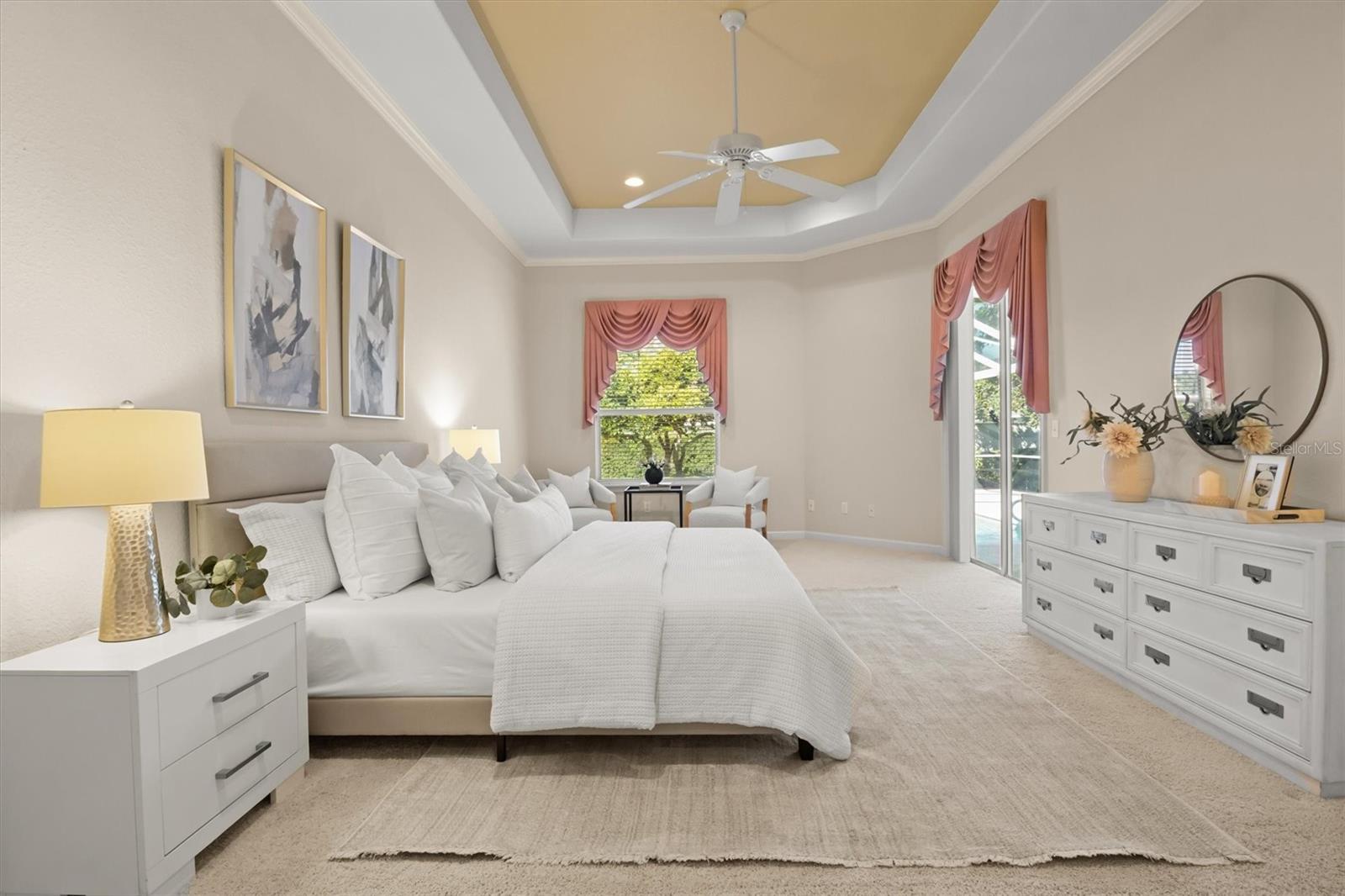 WOODPOINTE PH 01 - Residential