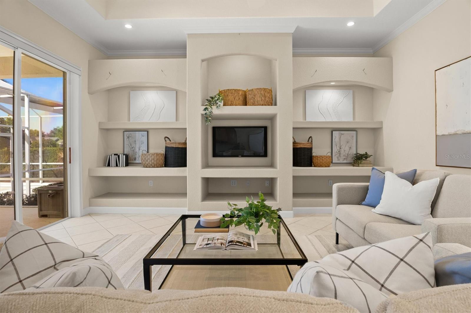 WOODPOINTE PH 01 - Residential