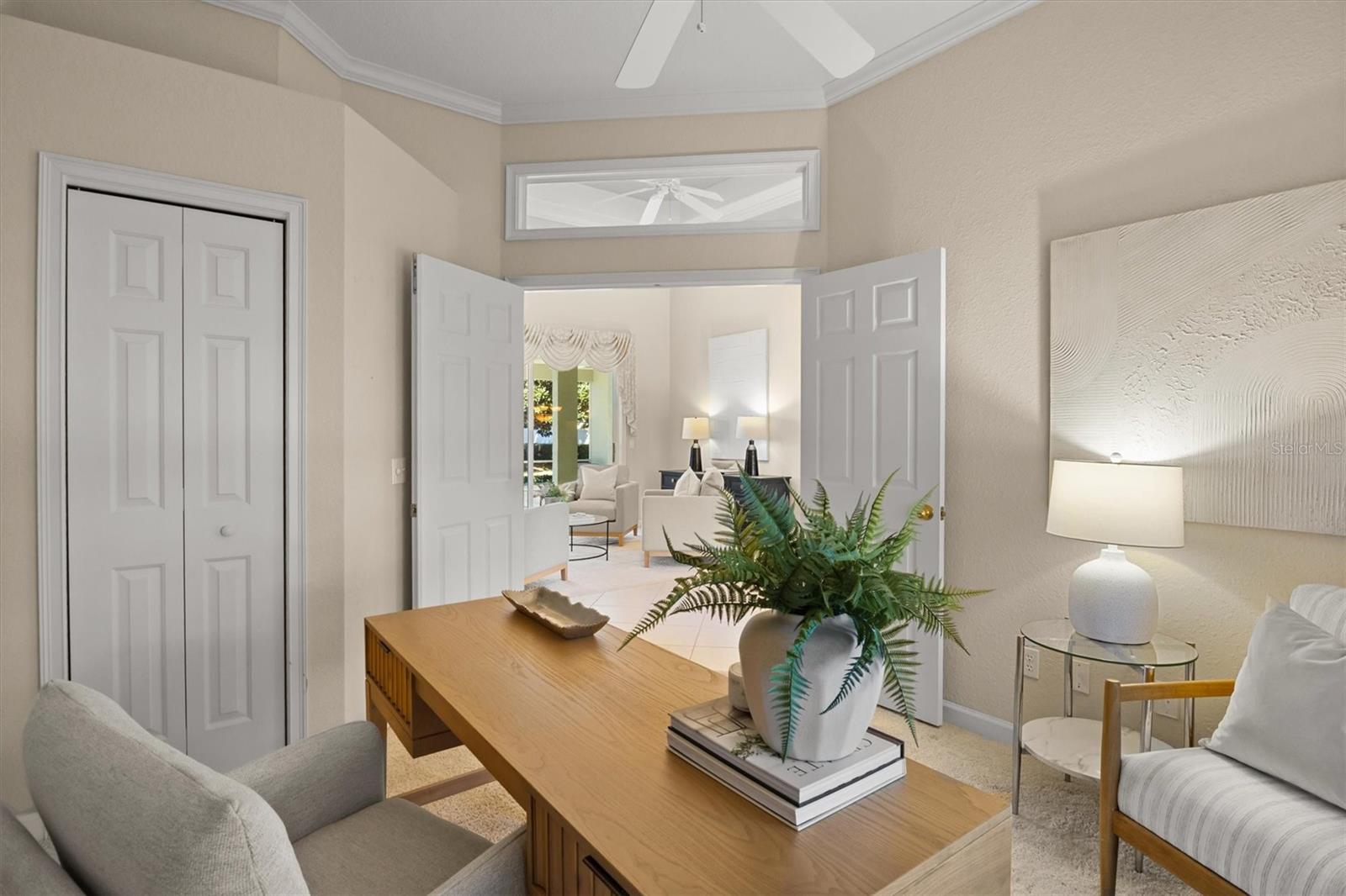 WOODPOINTE PH 01 - Residential