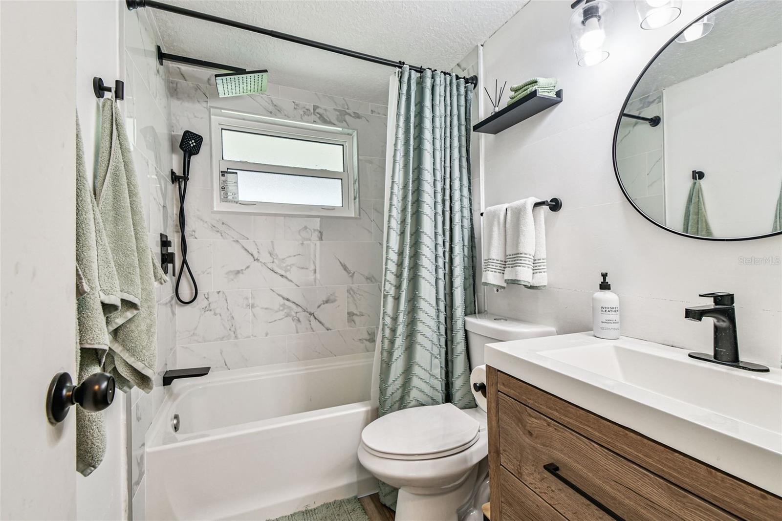 TAHITIAN DEV - Residential