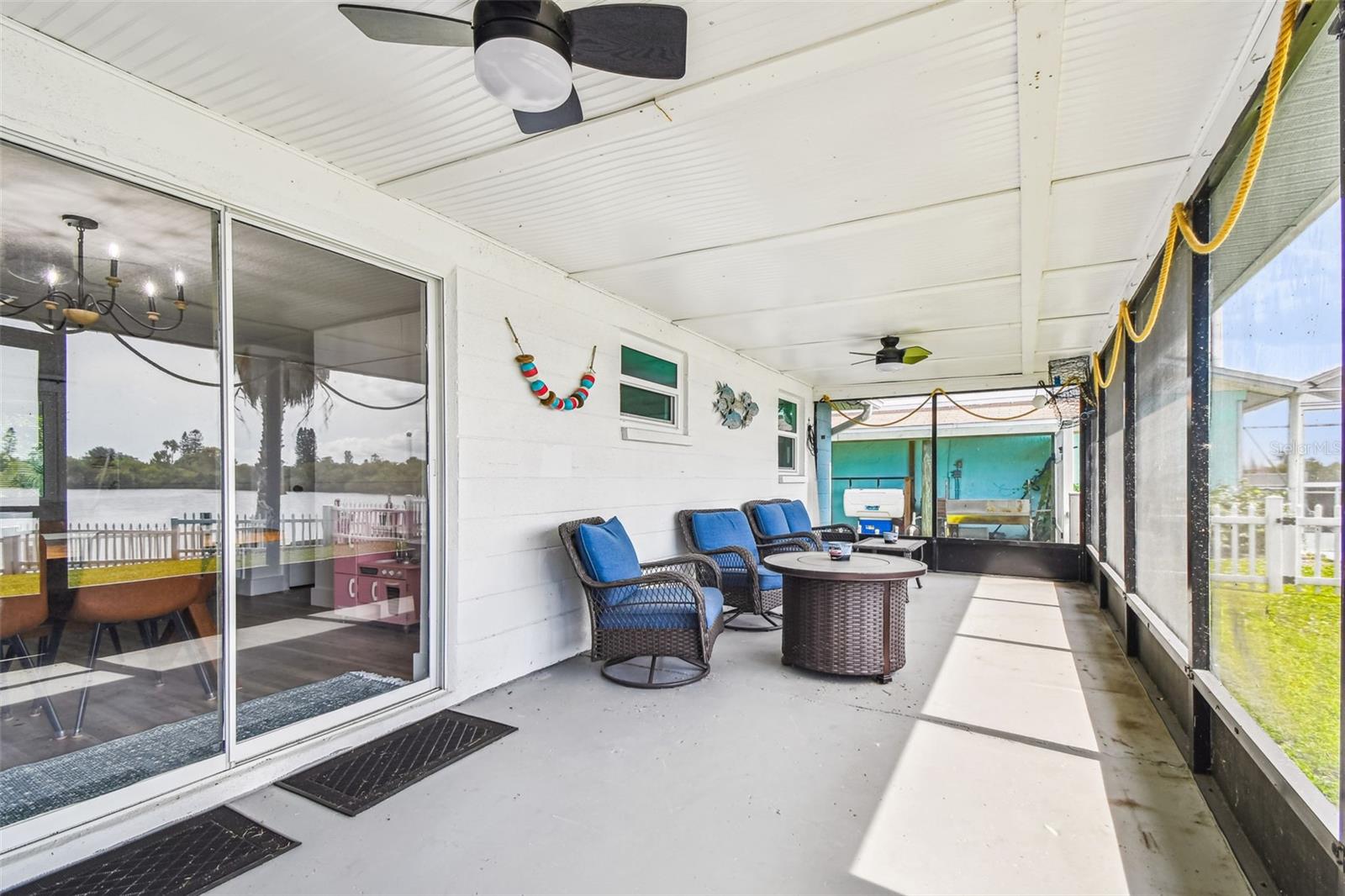 TAHITIAN DEV - Residential