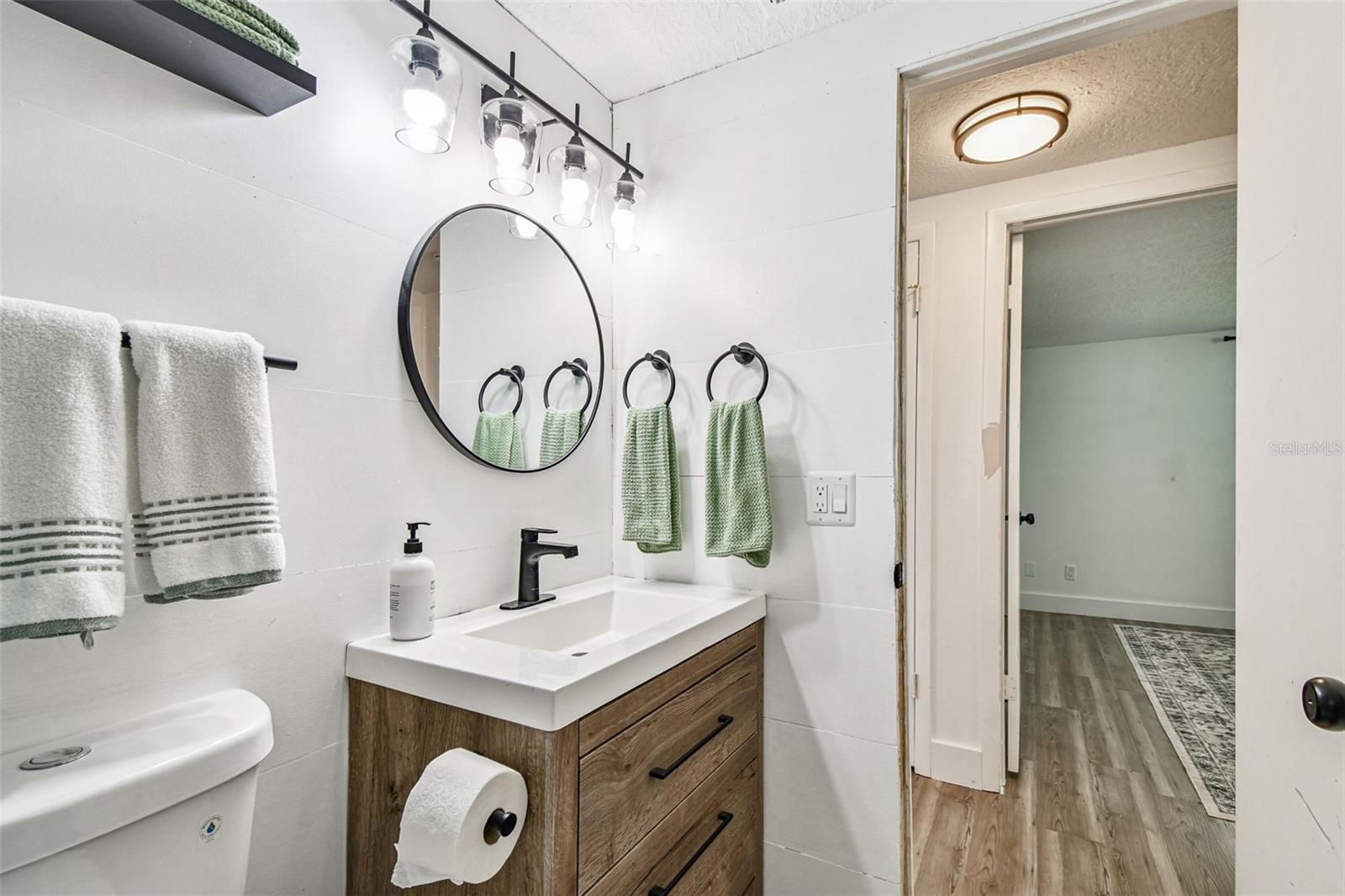 TAHITIAN DEV - Residential