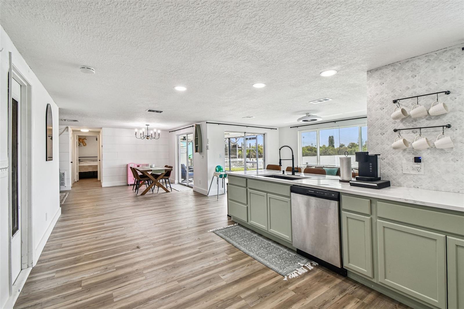 TAHITIAN DEV - Residential