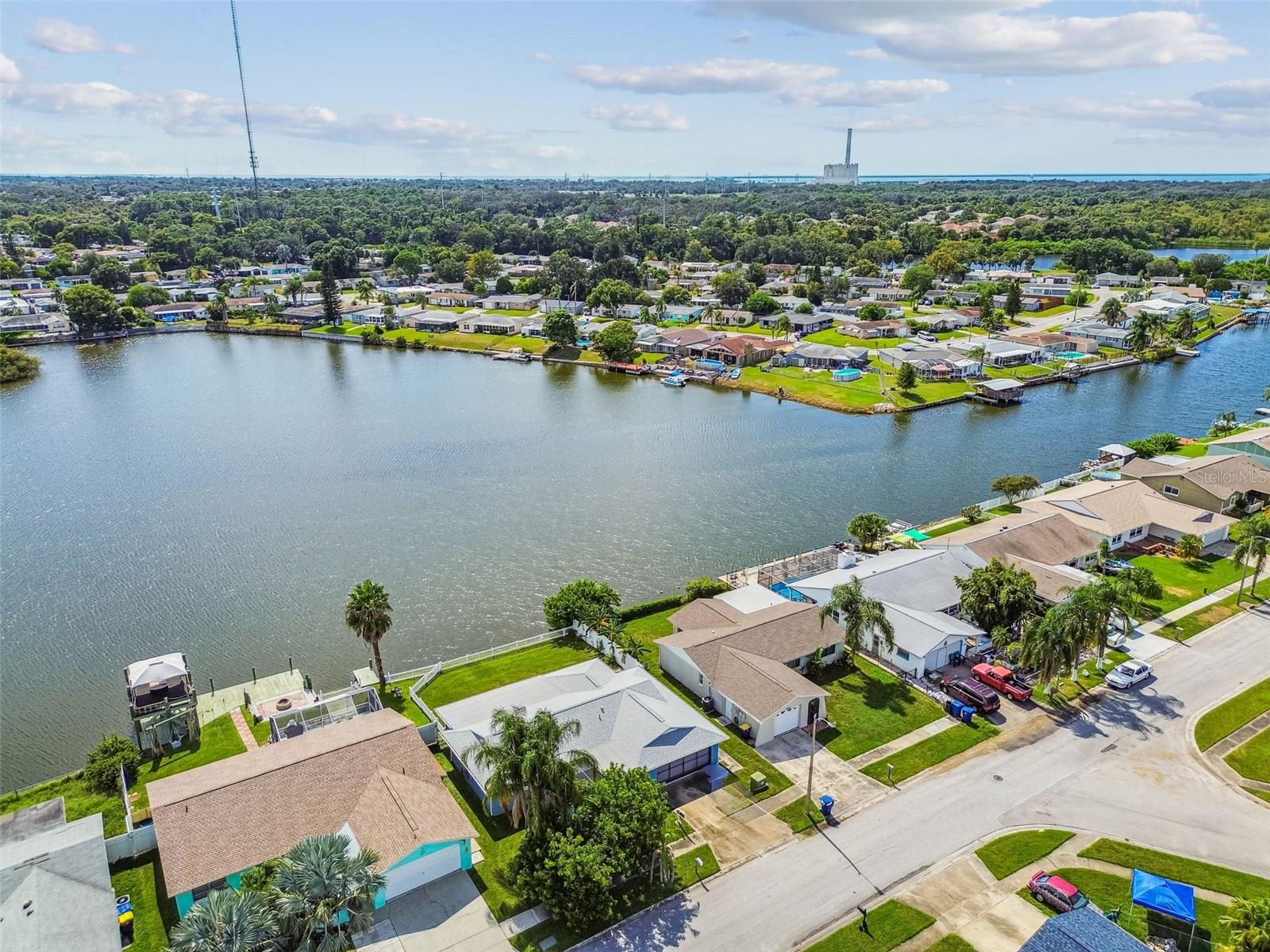 TAHITIAN DEV - Residential