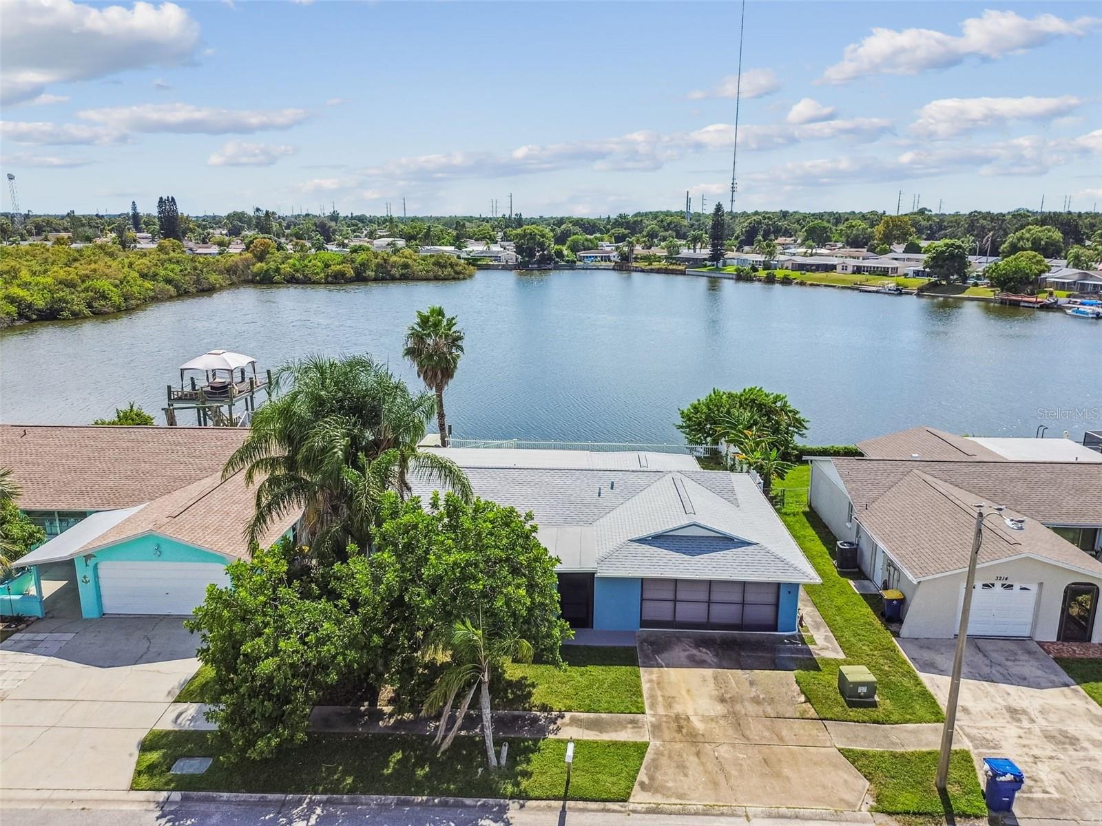 TAHITIAN DEV - Residential