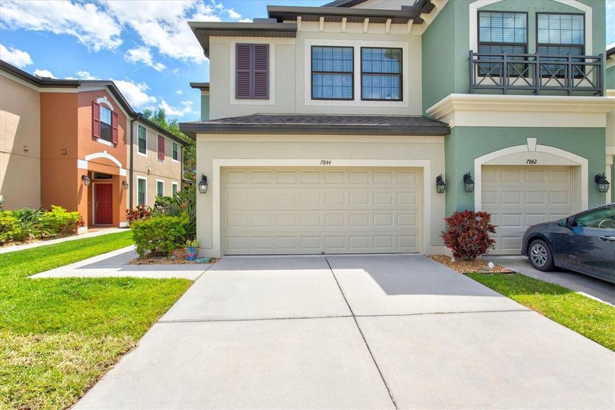 STUNNING 3-BEDROOM TOWNHOME in Gated Creekwood Community
Experience COMFORT, STYLE, and VALUE in this beautifully maintained Devonshire II model by M/I Homes. This spacious 3-bedroom, 2.5-bath townhome offers a BONUS/MEDIA ROOM and an ATTACHED 2-CAR GARAGE, ideally located just off SR-70 and I-75 in the heart of Bradenton—minutes from Lakewood Ranch, shopping, dining, and medical facilities.
The OPEN-CONCEPT GREAT ROOM welcomes you with SOARING CEILINGS, abundant lighting, and rich engineered hardwood floors. The CHEF-INSPIRED KITCHEN shines with ANTIQUE CREAM CABINETRY, CAMBRIA QUARTZ COUNTERTOPS, PULL-OUT DRAWERS, and a LARGE CENTER ISLAND—perfect for entertaining family and friends.
Upstairs, you’ll find three generous bedrooms—each with a WALK-IN CLOSET—plus a VERSATILE BONUS ROOM ideal for an office, playroom, or media space. Plush, well-kept carpeting adds warmth and comfort throughout the upper level.
Additional Highlights: FULL LAUNDRY ROOM with built-in cabinetry and wash basin, OVERSIZED PANTRY and convenient half bath on the main floor, EV CHARGING STATION in the garage, NEWER (2023) TRANE 3-TON A/C with HEAT PUMP, FRESHLY PAINTED INTERIOR
LOW HOA ($270) and NO CDD FEES!
Enjoy GATED COMMUNITY living with sidewalks, a RESORT-STYLE POOL, and quick access to I-75 for easy commuting.
This MOVE-IN READY home offers EXCEPTIONAL VALUE in one of Bradenton’s most convenient and desirable locations—don’t miss this opportunity!