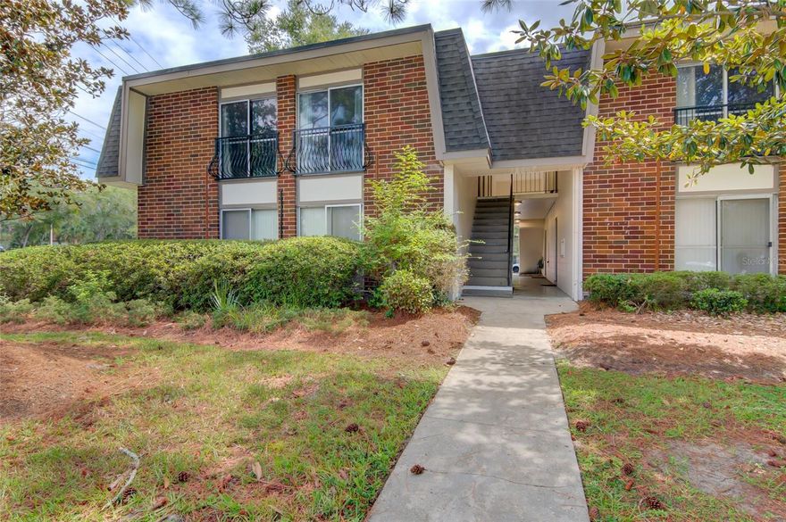 WALK TO SHANDS, UF, AND THE VA! This upgraded top floor, corner unit is one of the closest condos to UF Health/Shands Hospital. Featuring 2 bedrooms and 1 bathroom, the location is attractive for graduates and undergraduates alike. Summit House condos are in high demand by travel nurses, visitors of Shands hospital, and medical personnel or residents. It's a well-maintained community that offers its residents access to a swimming pool and convenient on-site parking. The local bus service (RTS) conveniently picks up directly in front of Summit House, making your commute quick and painless. Conventional financing is available for these great investments. Plus, the HOA covers roof repairs, building hazard insurance exterior maintenance and pest control. Don't miss out on the chance to make this charming and cozy condo your own! Condo is leased through December 15th, 2023 for $1,100/month.