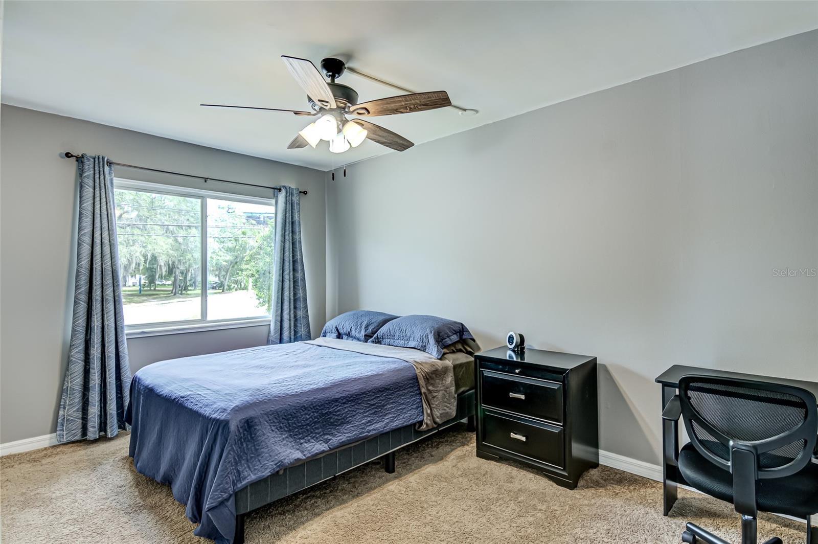 SUMMIT HOUSE - Residential