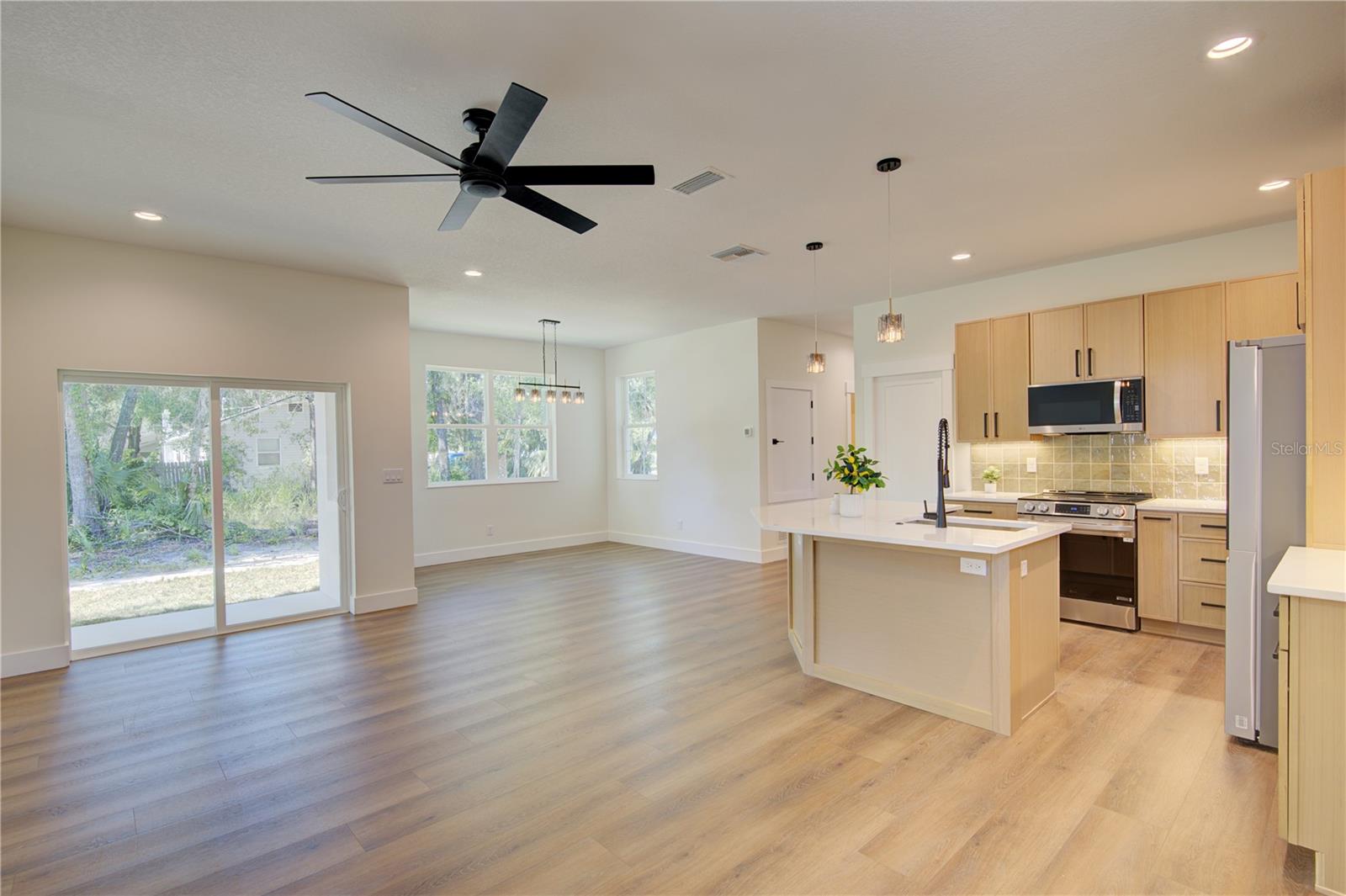 MOUNT DORA UNSER SUB - Residential