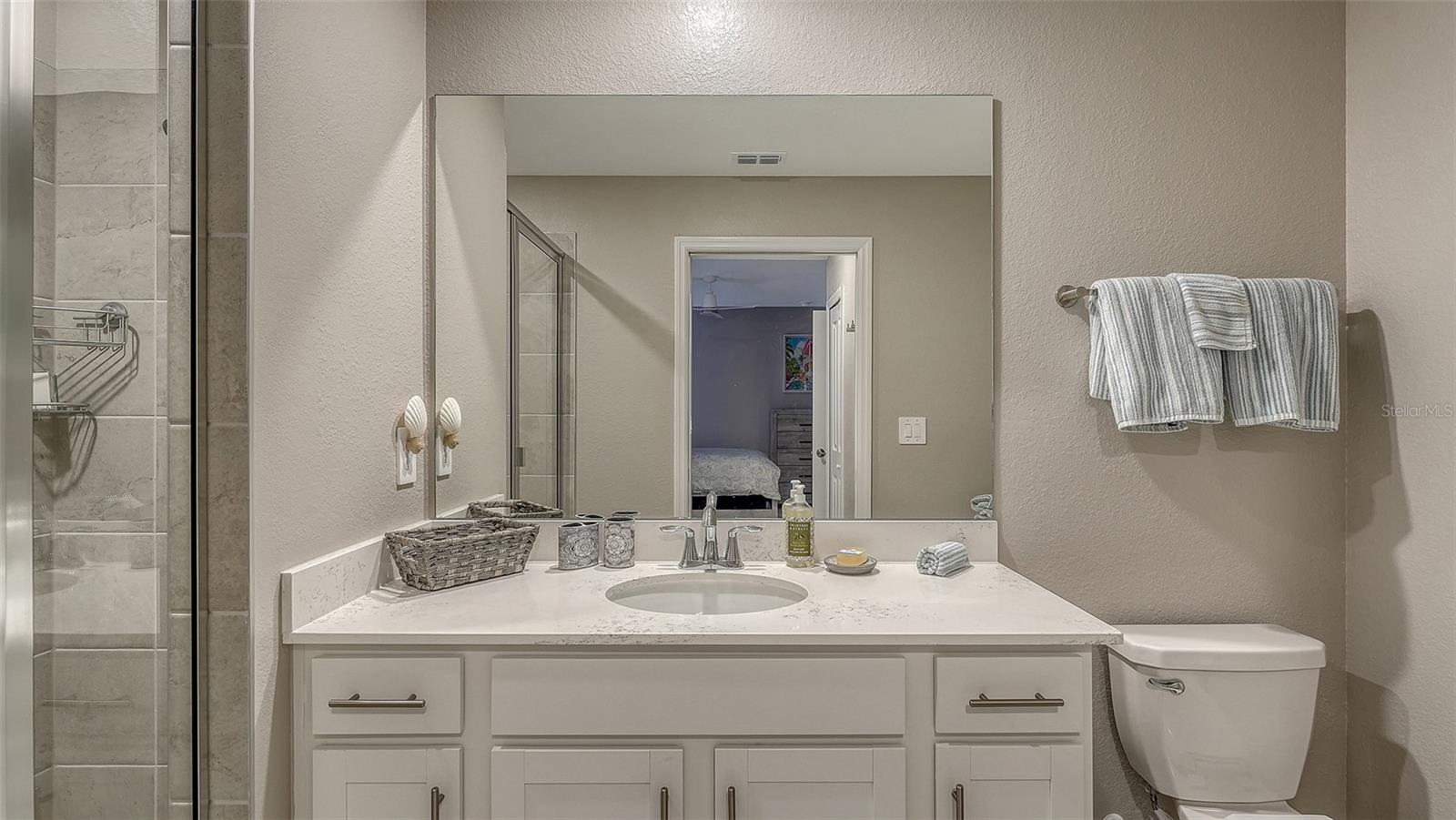 WELLEN PARK GOLF & COUNTRY CLUB - Residential Lease