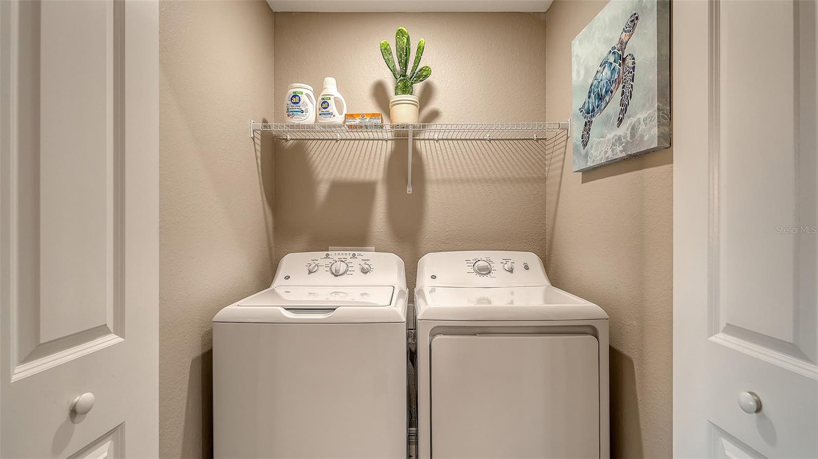 WELLEN PARK GOLF & COUNTRY CLUB - Residential Lease