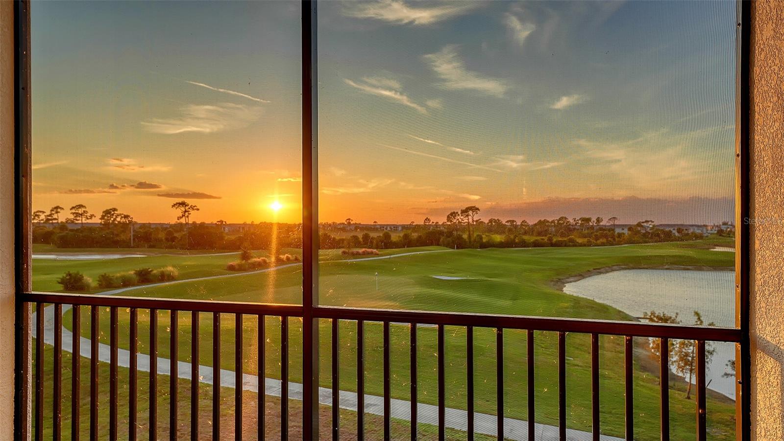 WELLEN PARK GOLF & COUNTRY CLUB - Residential Lease