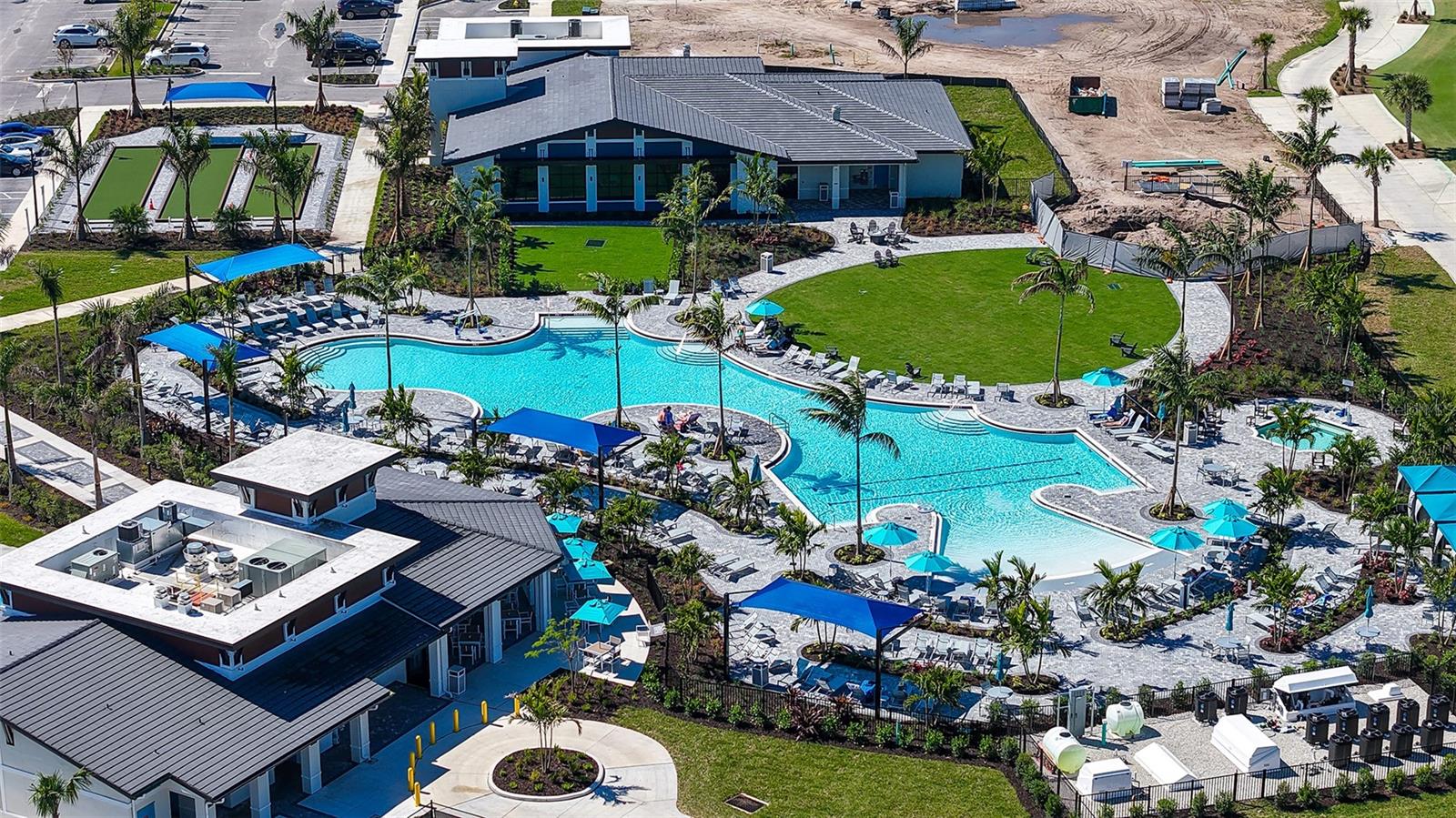 WELLEN PARK GOLF & COUNTRY CLUB - Residential Lease