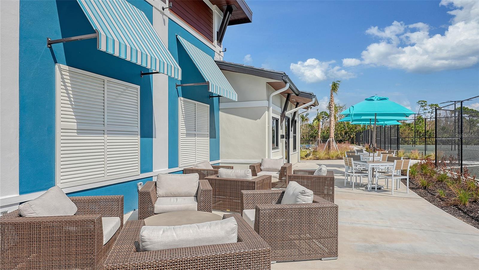 WELLEN PARK GOLF & COUNTRY CLUB - Residential Lease