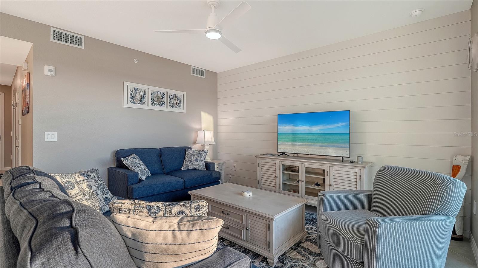 WELLEN PARK GOLF & COUNTRY CLUB - Residential Lease