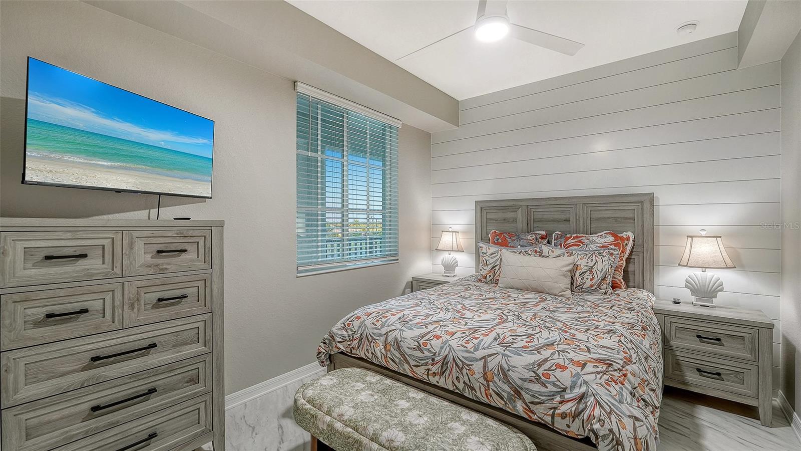 WELLEN PARK GOLF & COUNTRY CLUB - Residential Lease