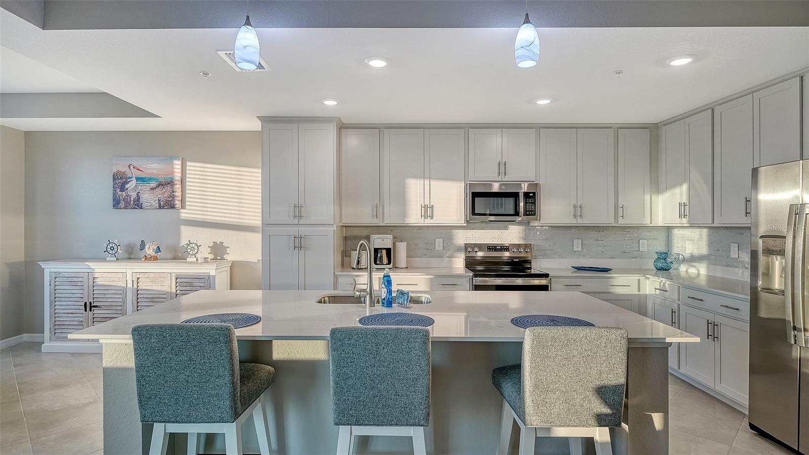 WELLEN PARK GOLF & COUNTRY CLUB - Residential Lease