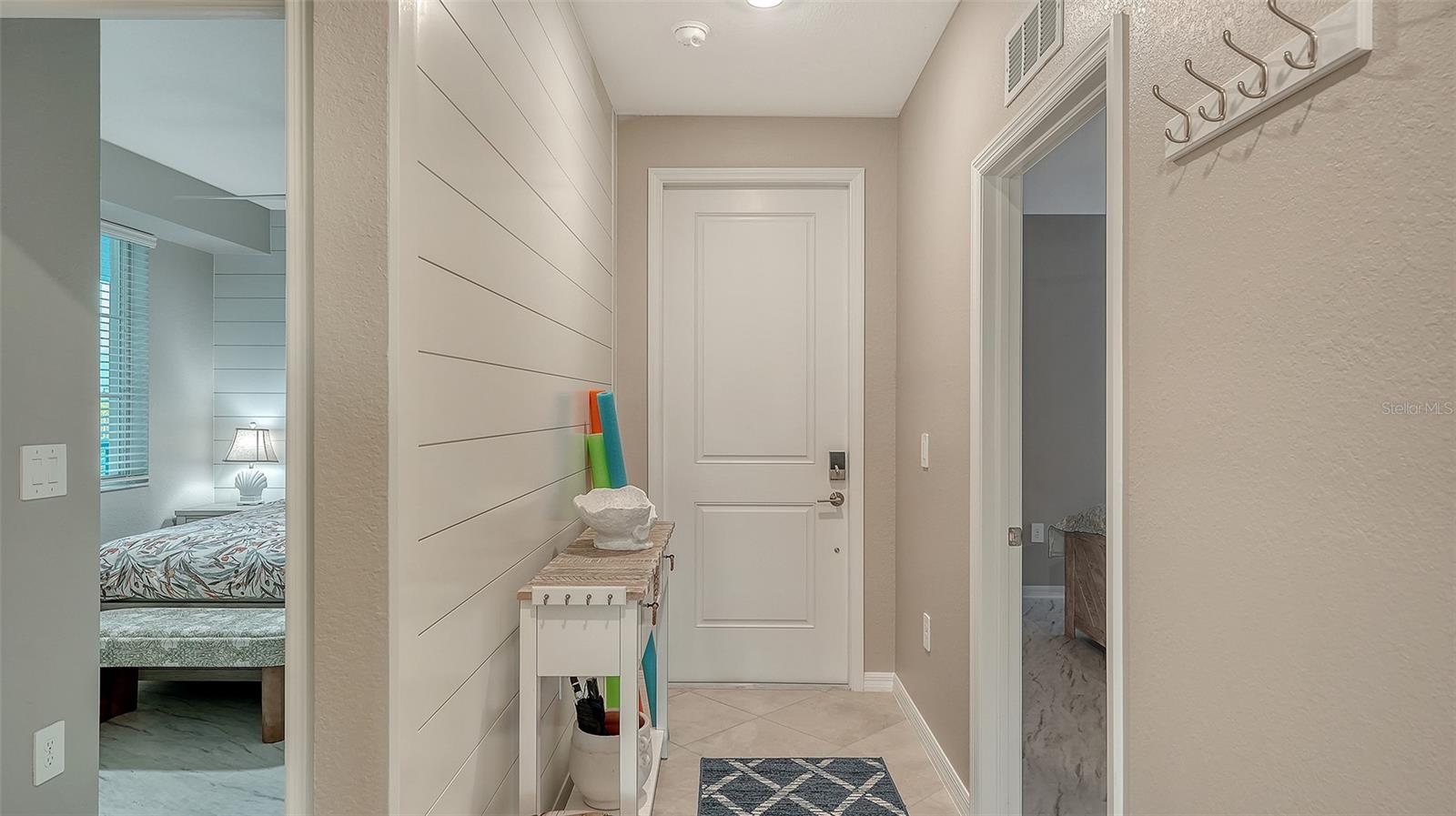 WELLEN PARK GOLF & COUNTRY CLUB - Residential Lease