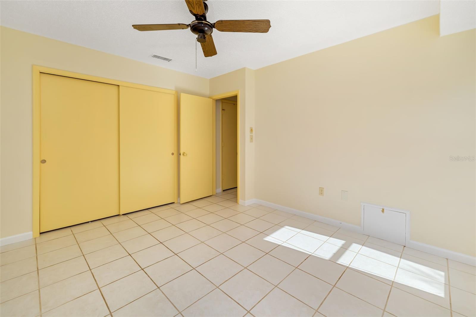 WOODS OF WHITFIELD - Residential