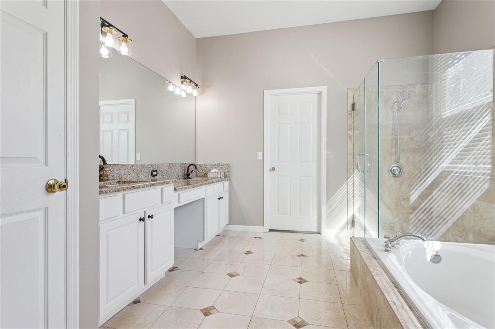 VILLAROSA PH 2 - Residential Lease