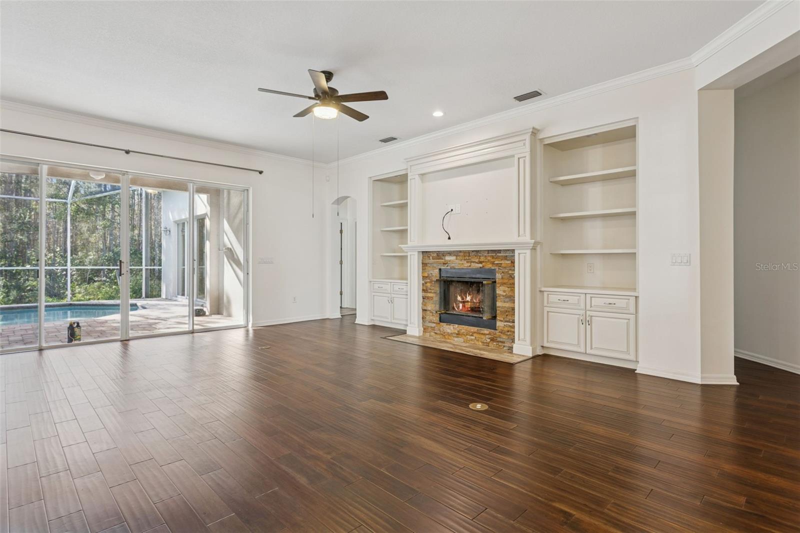 VILLAROSA PH 2 - Residential Lease