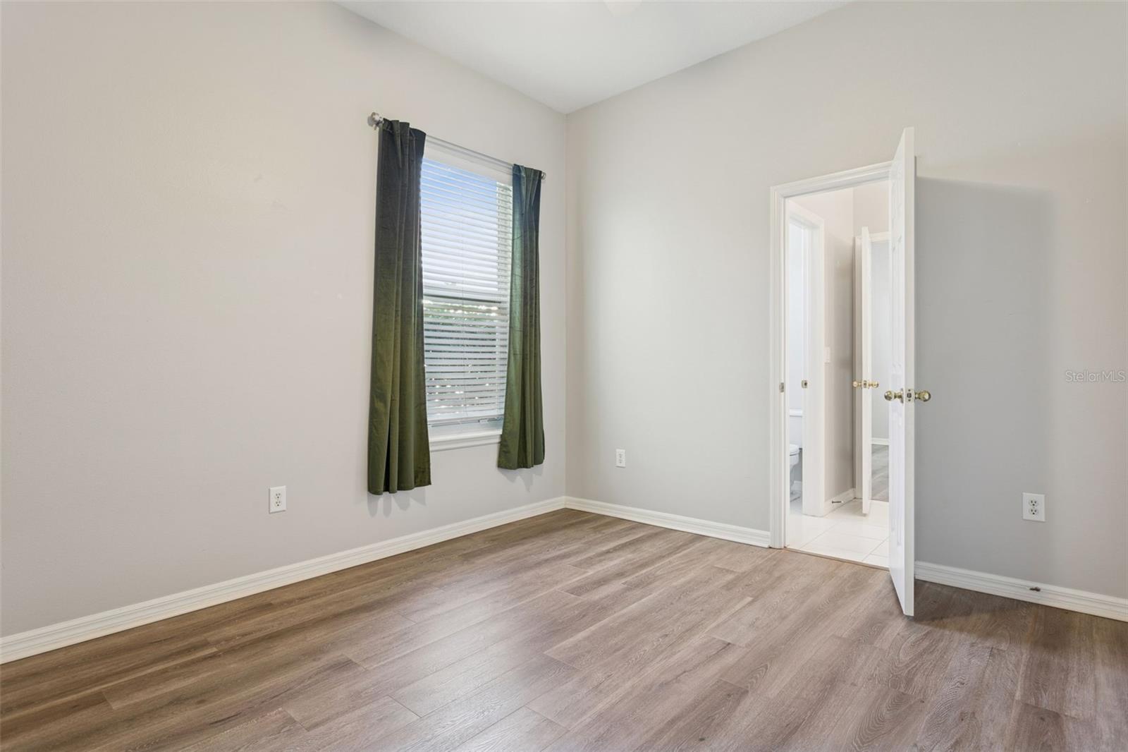 VILLAROSA PH 2 - Residential Lease