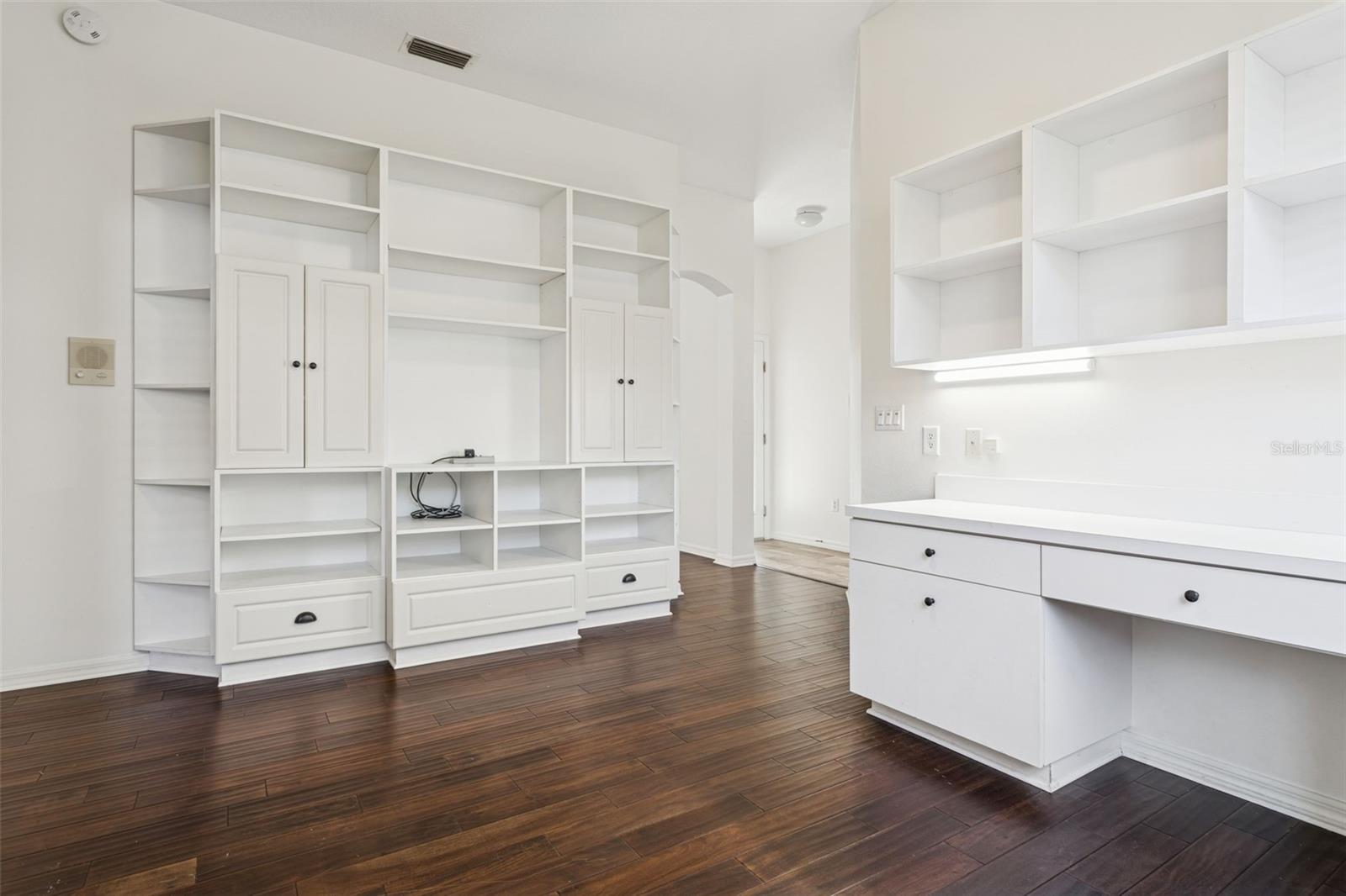 VILLAROSA PH 2 - Residential Lease