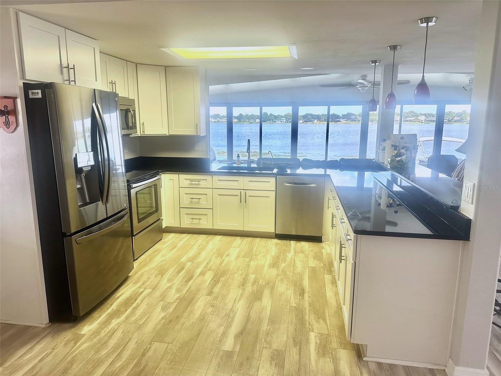 LAKE SEMINOLE RESORT NORTH M/H UNREC - Residential