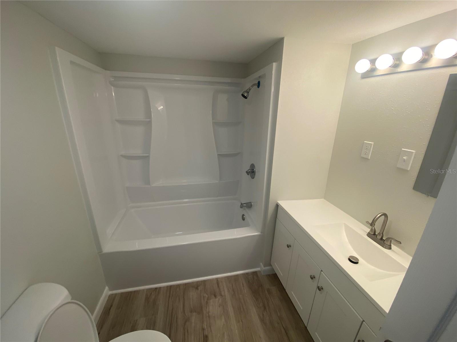 VISTA DEL MAR - Residential