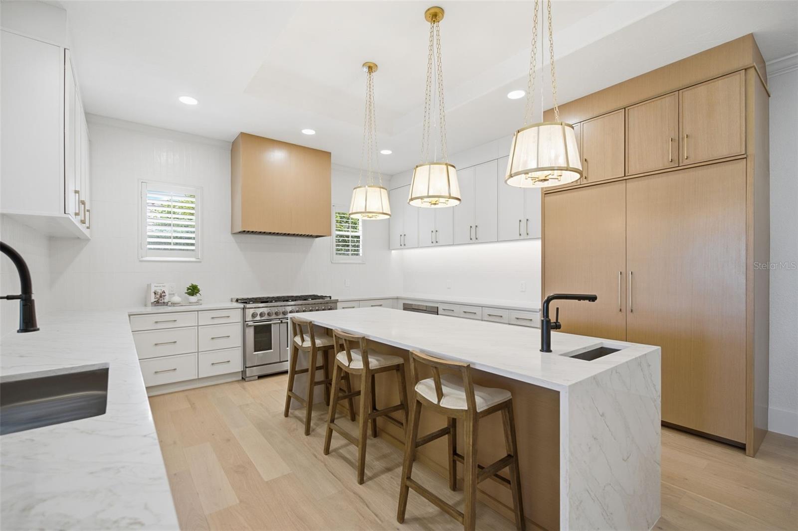 11007 BIG BASS PLACE