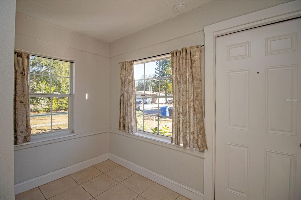 Photo of 2425 Auburn Street S, St Petersburg, FL 33712 (MLS # TB8467802)