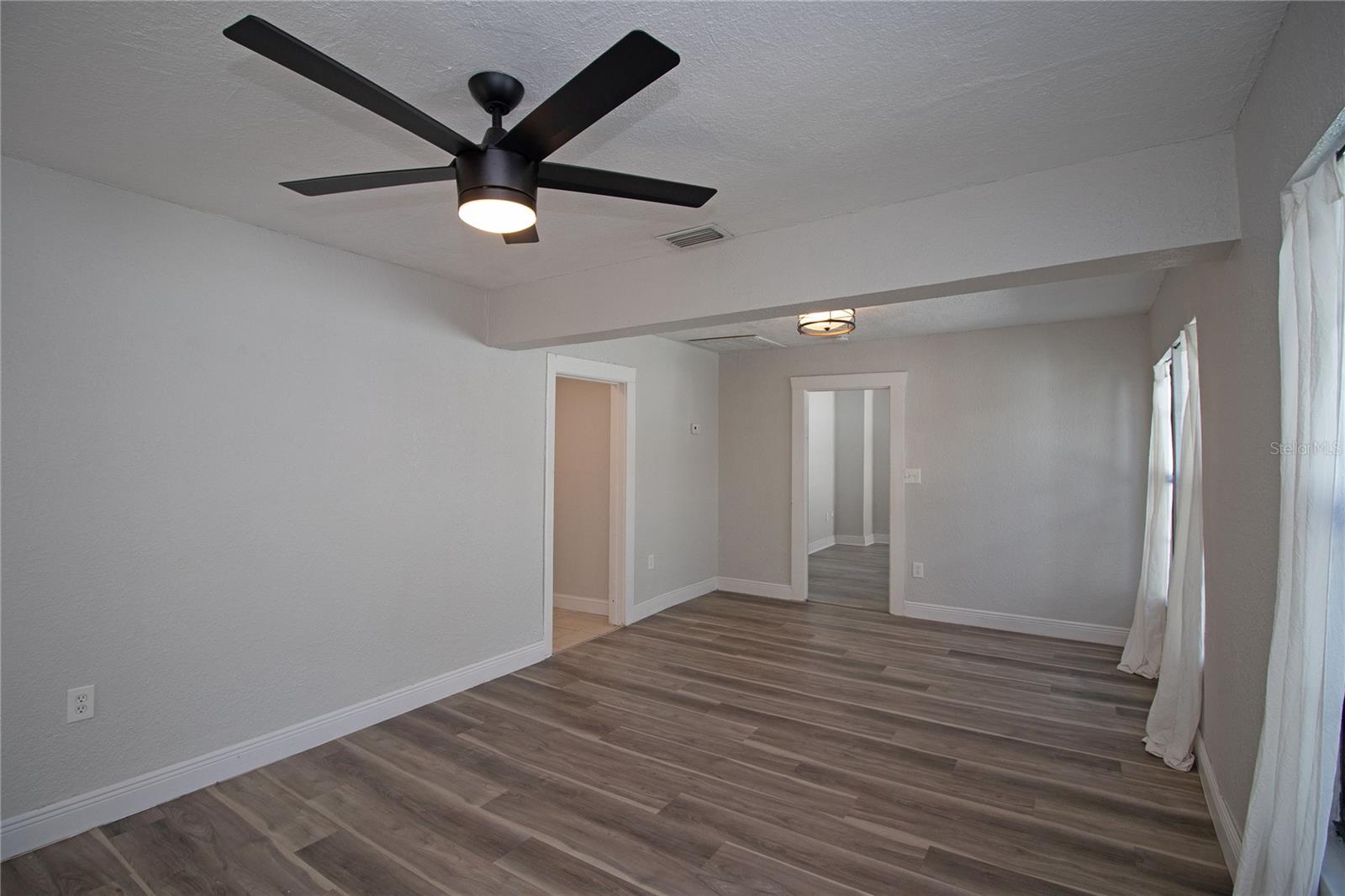 PILLSBURY PARK - Residential