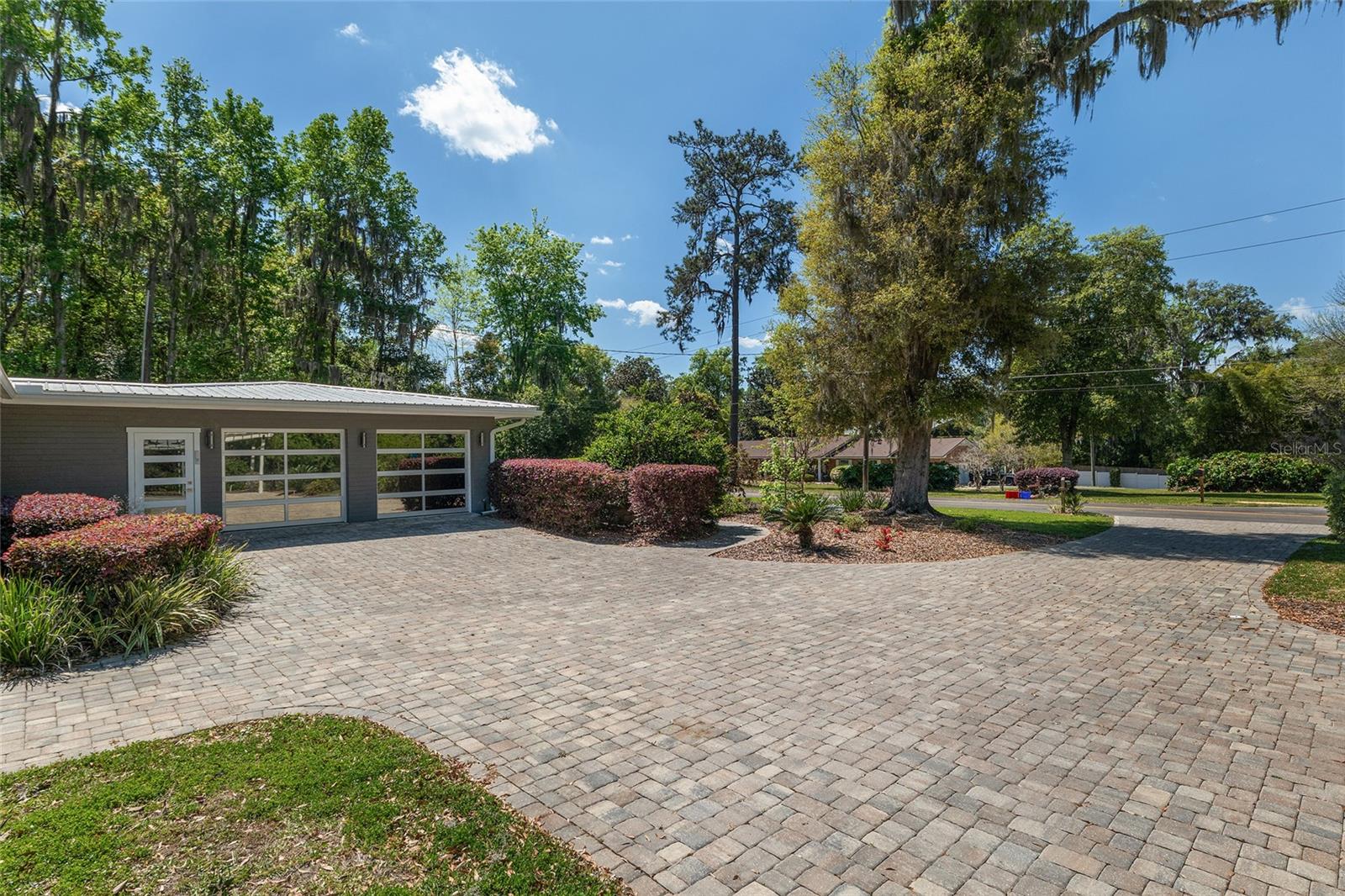 601 NW 23RD STREET
