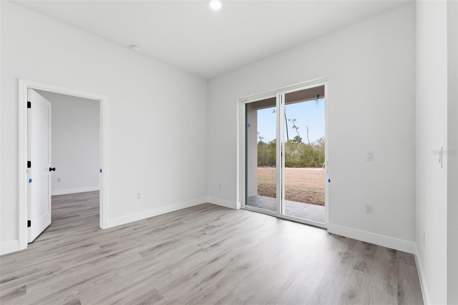 MARION OAKS UN FOUR - Residential