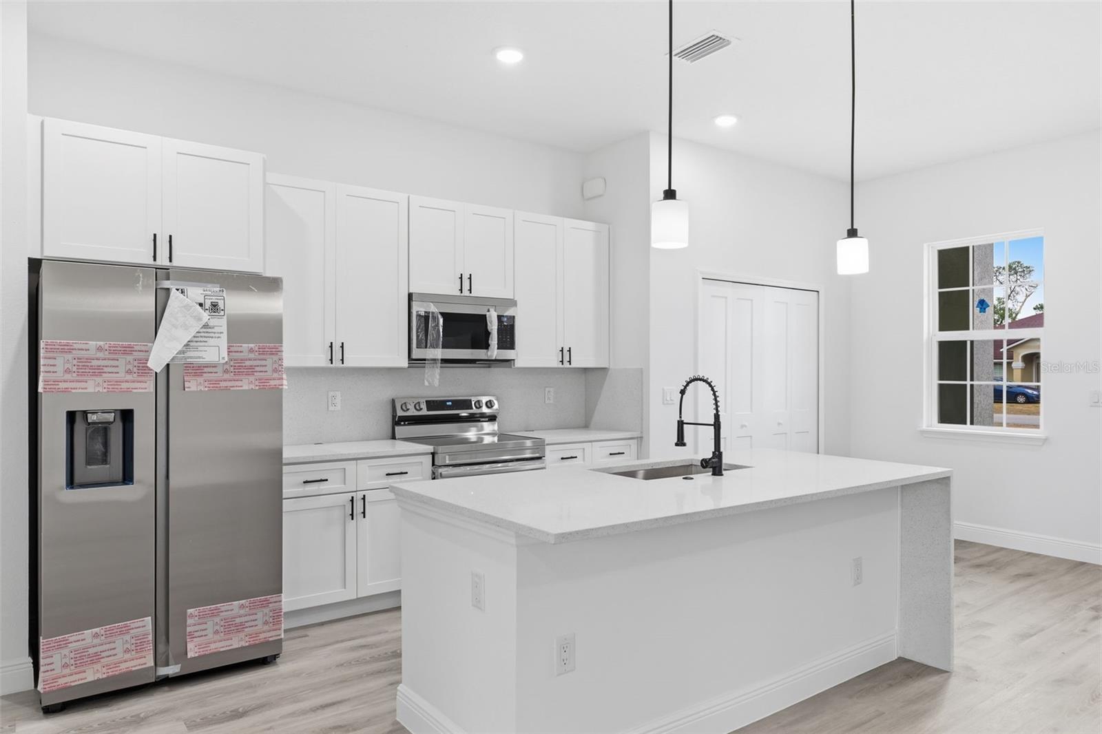 MARION OAKS UN FOUR - Residential