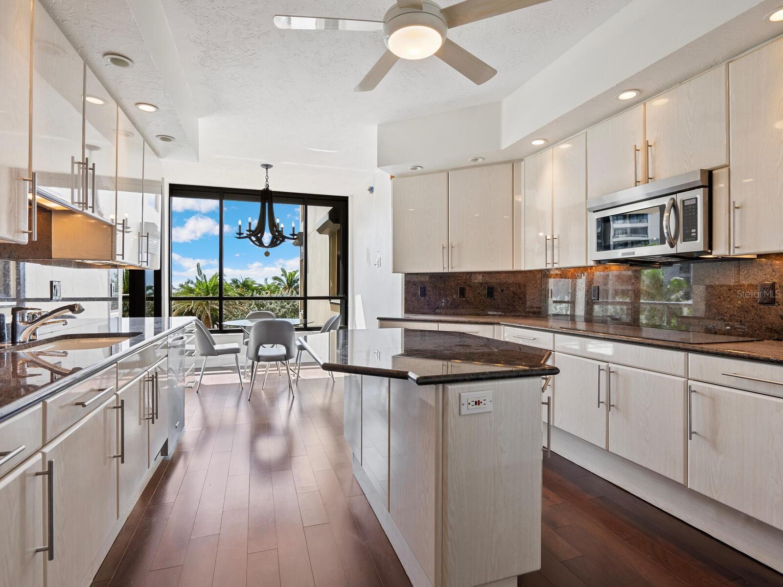WATER CLUB 01 AT LONGBOAT KEY - Residential