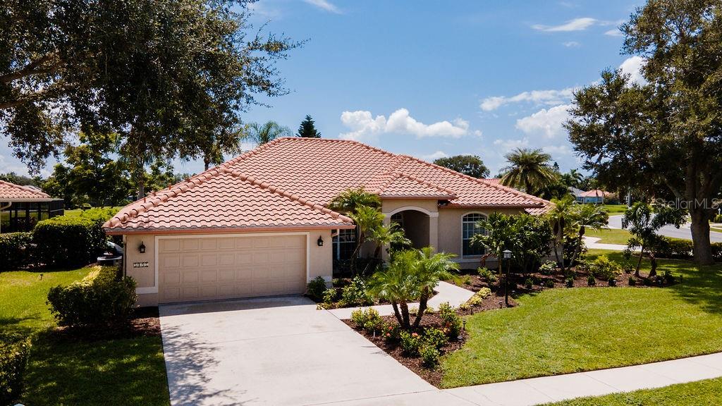 5897 CARRIAGE DRIVE