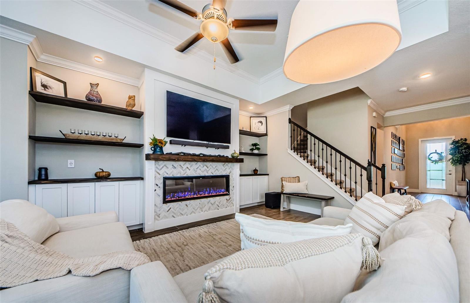 MITCHELL 54 WEST PH 3 RESIDENT - Residential