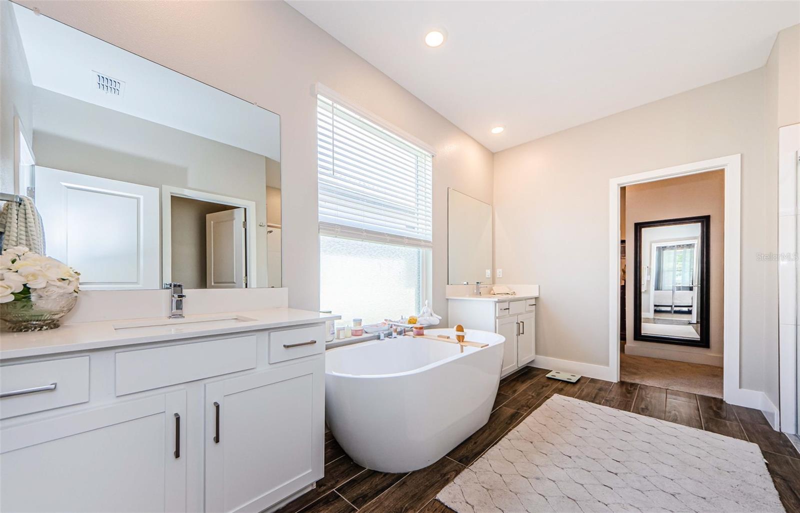 MITCHELL 54 WEST PH 3 RESIDENT - Residential